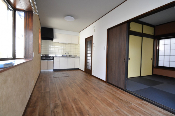 メインイメージ03